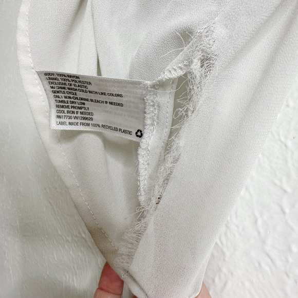 Knox Rose Sz S Geometric Aztec Boho Crinkle Rayon Smocked Pull On Shorts Red - Picture 6 of 6